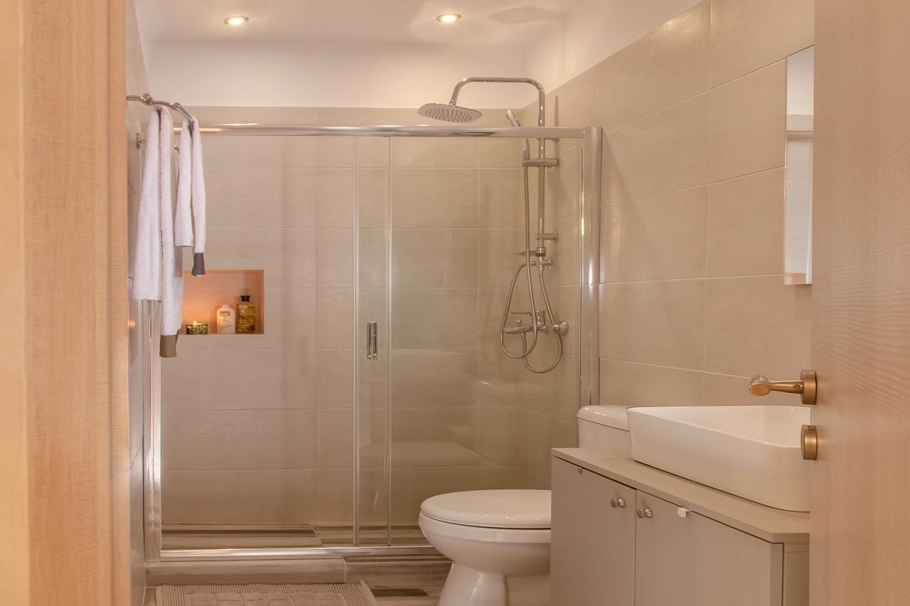 Acropolis Quiet Apartment เอเธนส์ ภายนอก รูปภาพ