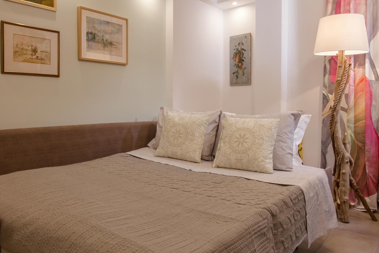 Acropolis Quiet Apartment เอเธนส์ ภายนอก รูปภาพ